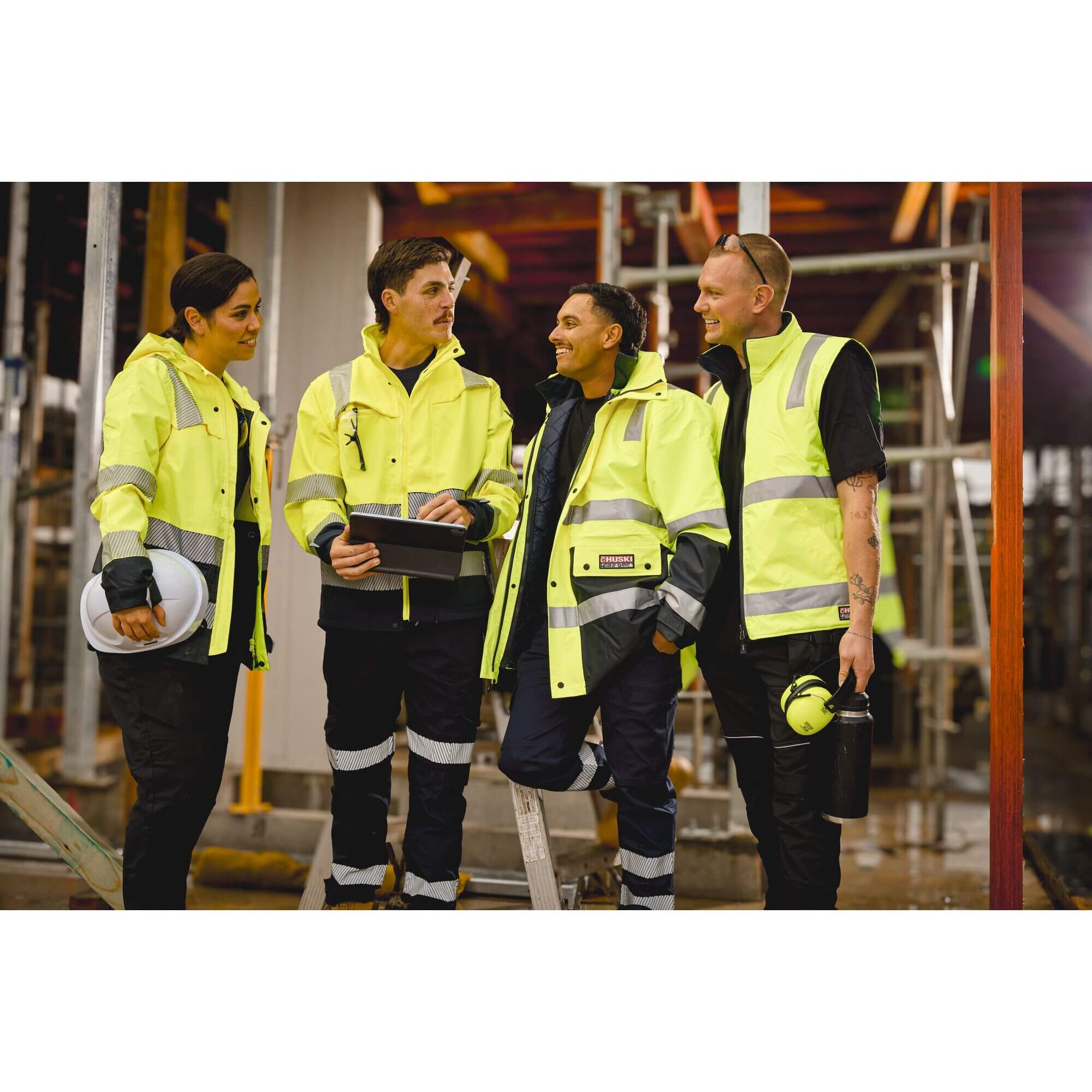 Vêtements de travail professionnels Savoie - polos, t-shirts, gilets fluo
